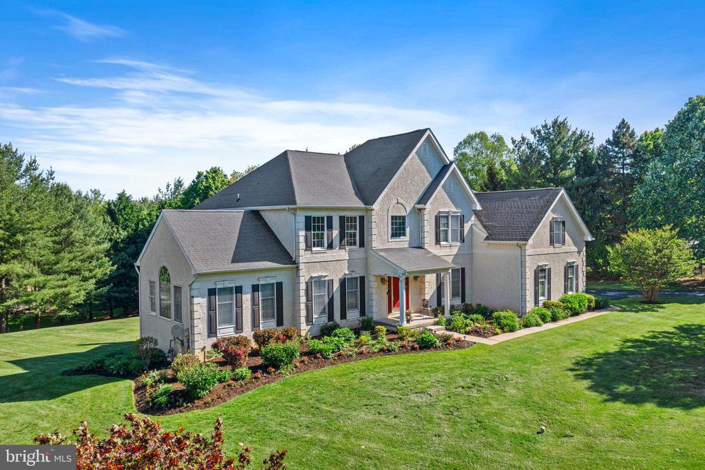 2063 WHITE HORSE ROAD