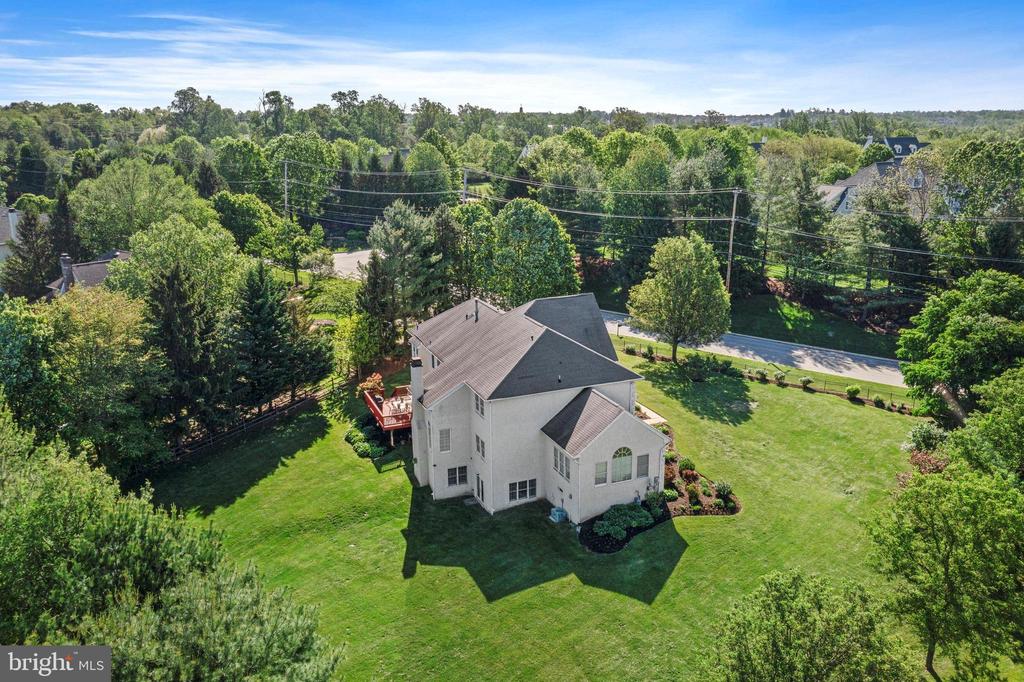 2063 WHITE HORSE ROAD