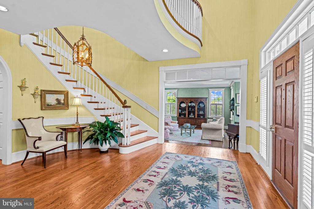 1298 FARM LANE