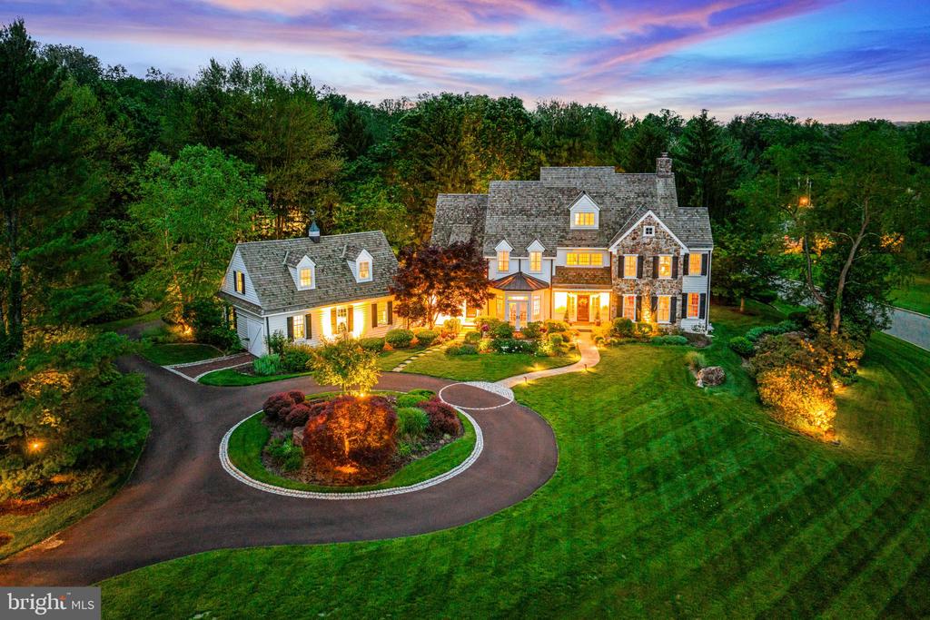 1298 FARM LANE