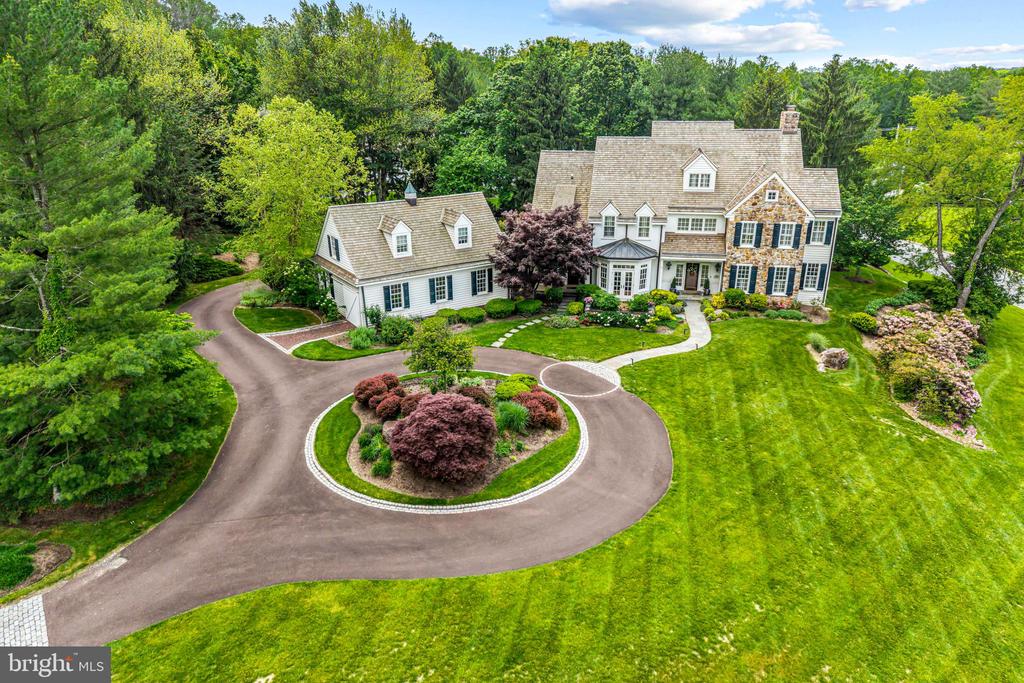 1298 FARM LANE