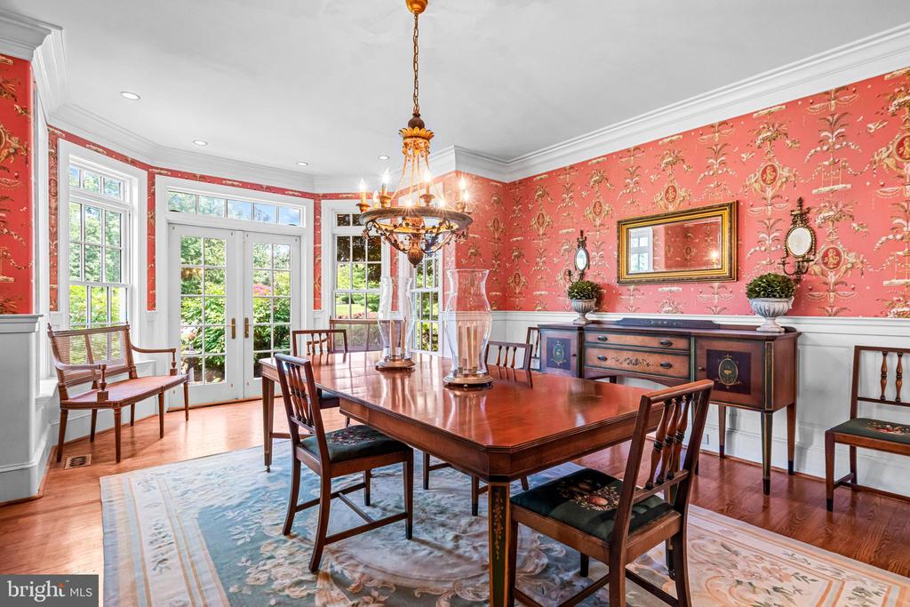 1298 FARM LANE