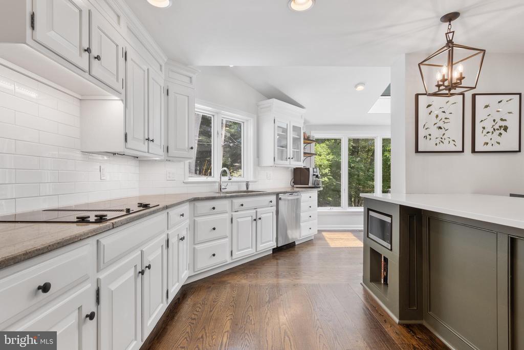 661 TIMBER LANE