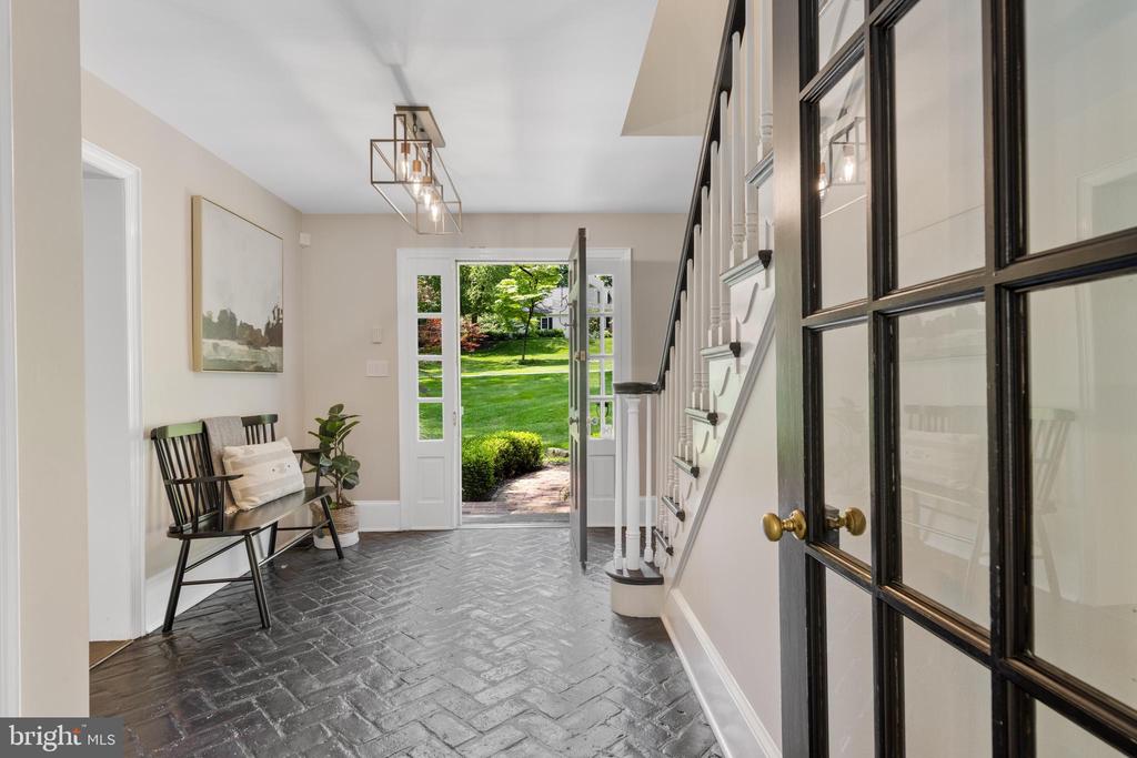 661 TIMBER LANE