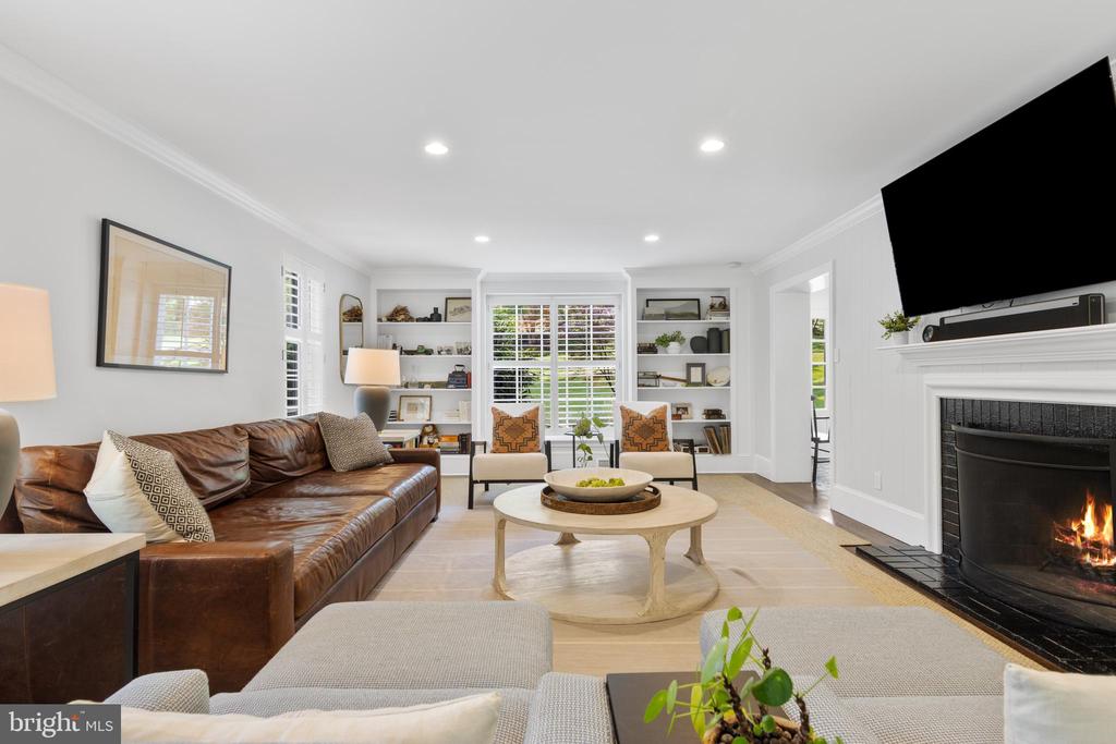 661 TIMBER LANE