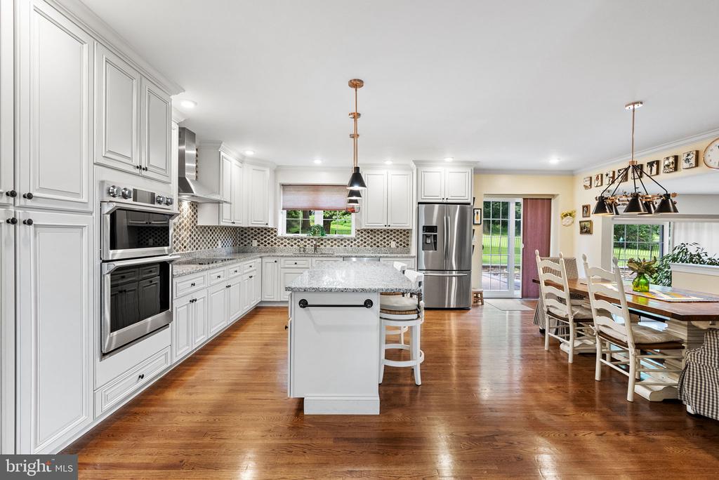 110 DIAMOND ROCK ROAD