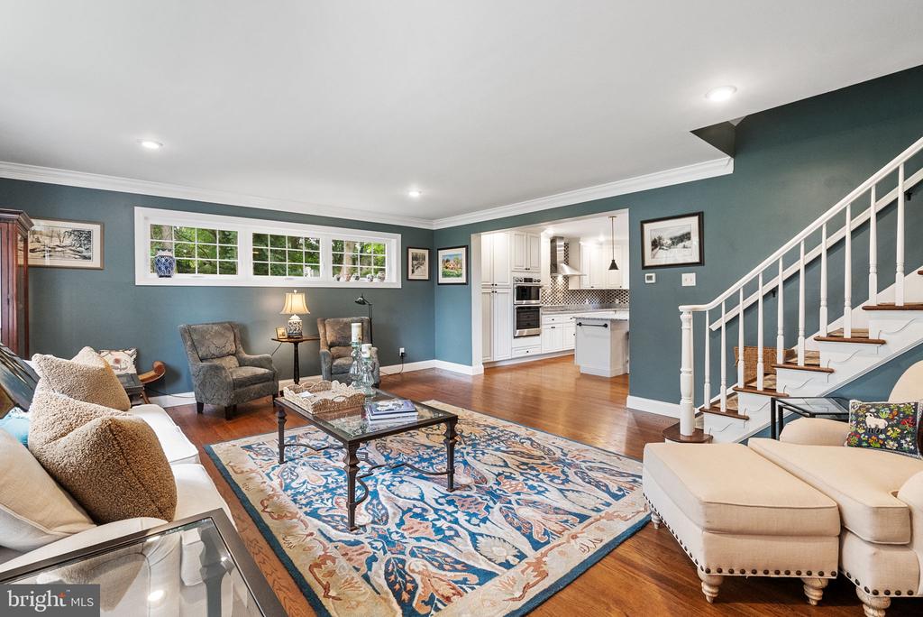 110 DIAMOND ROCK ROAD