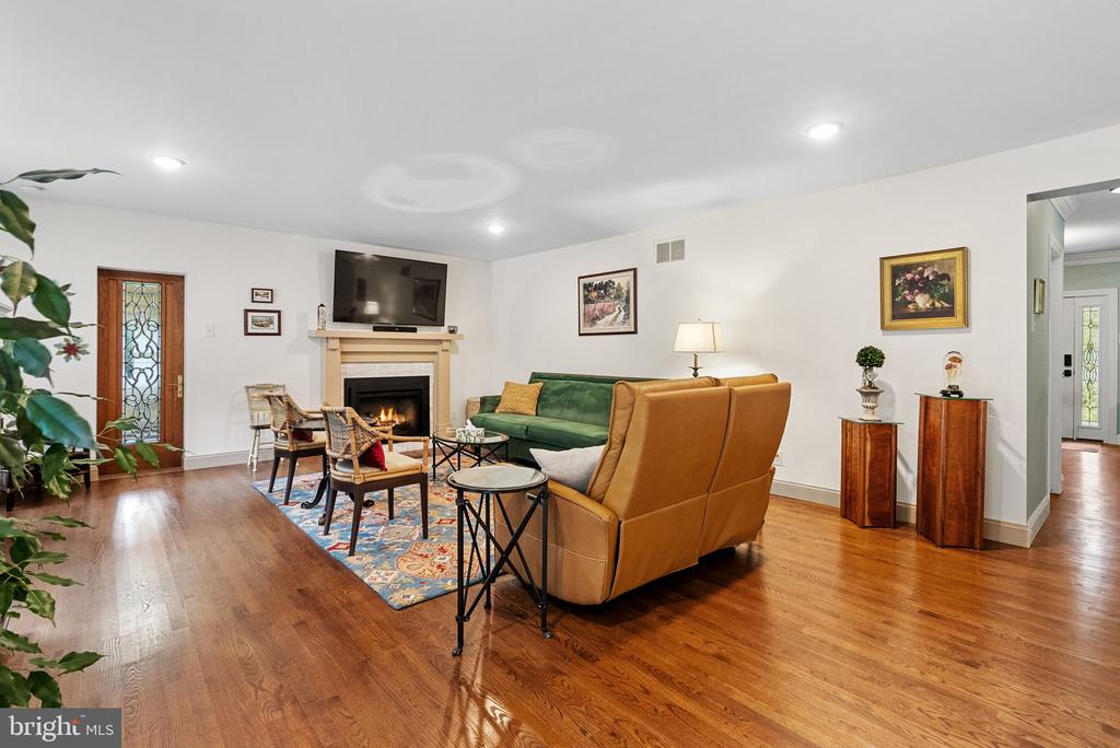 110 DIAMOND ROCK ROAD