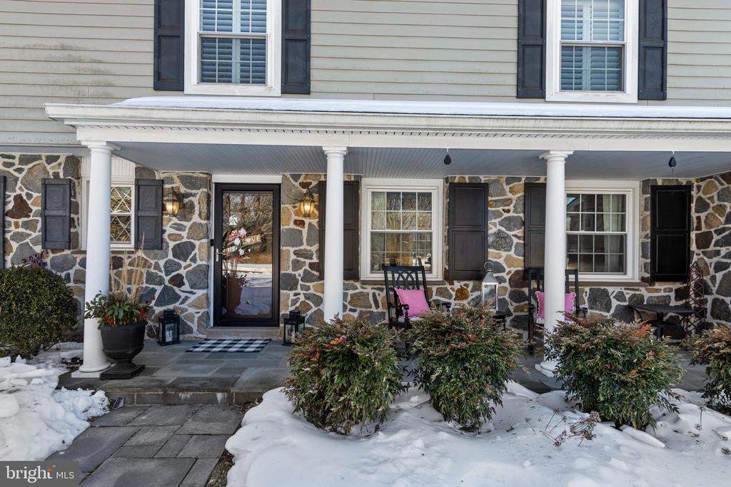 1012 WALTHAM ROAD