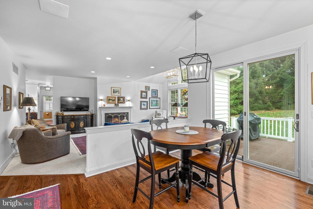 827 KENMARA DRIVE