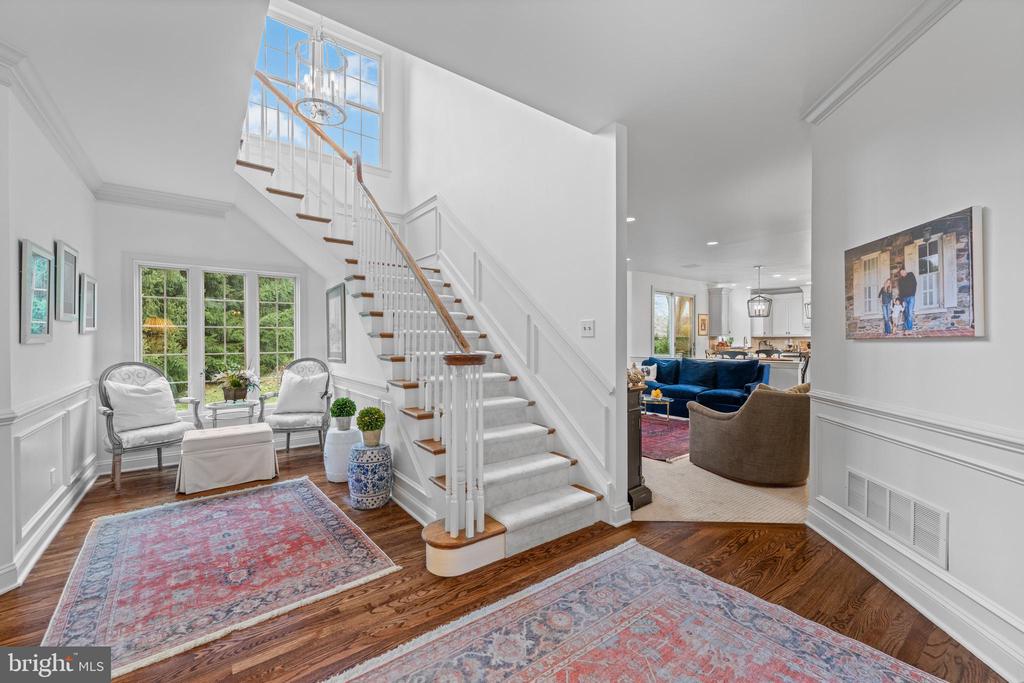 827 KENMARA DRIVE