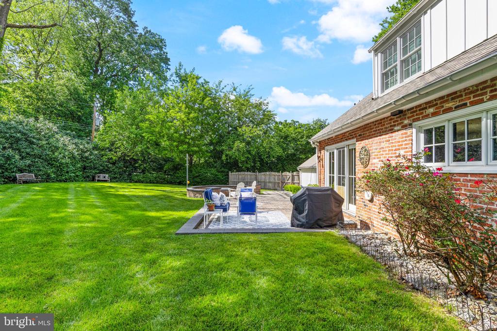 574 TIMBER LANE