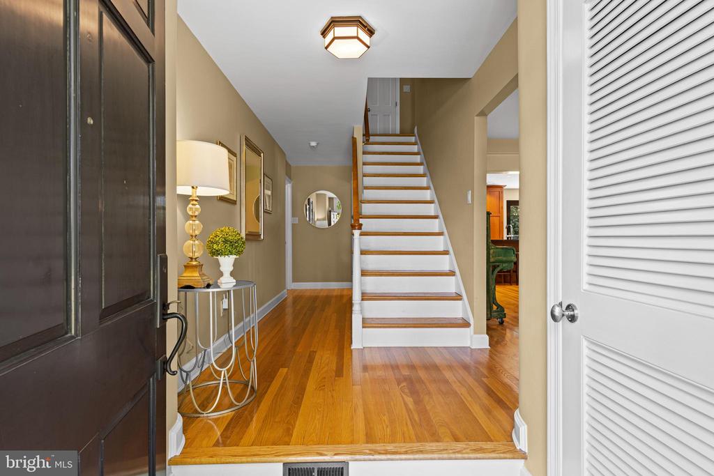 574 TIMBER LANE