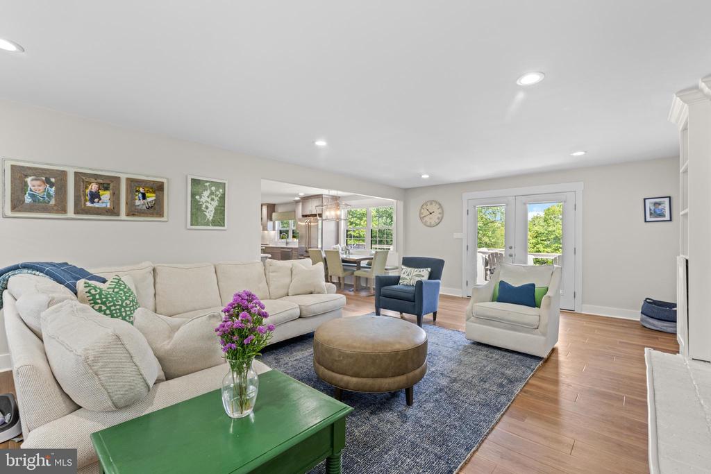 2031 WHITE HORSE ROAD