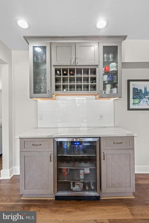 2031 WHITE HORSE ROAD