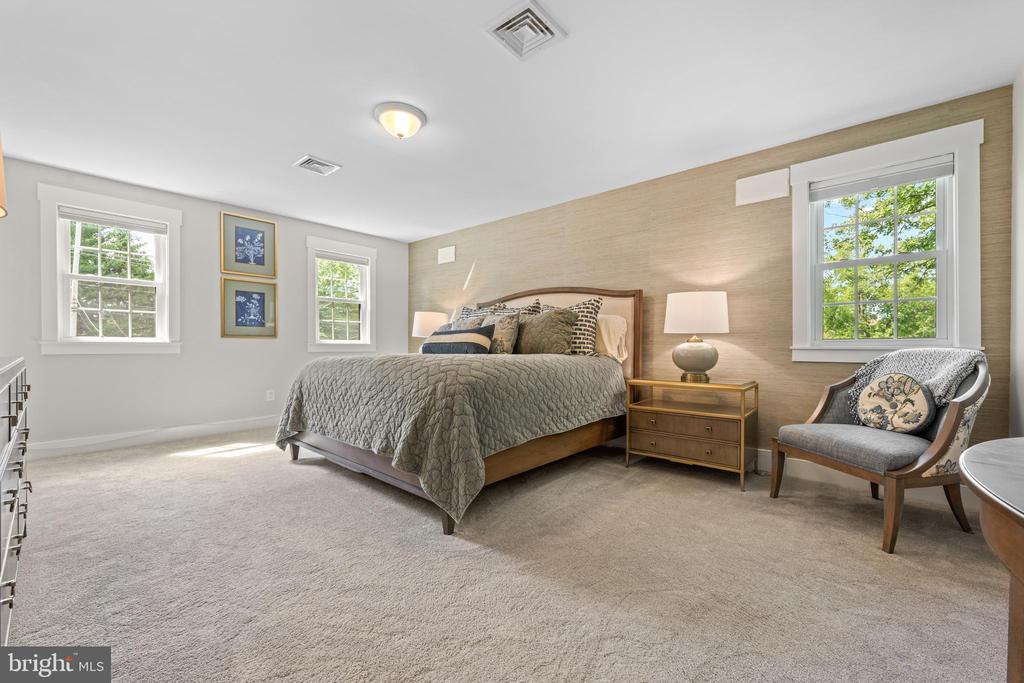 2031 WHITE HORSE ROAD