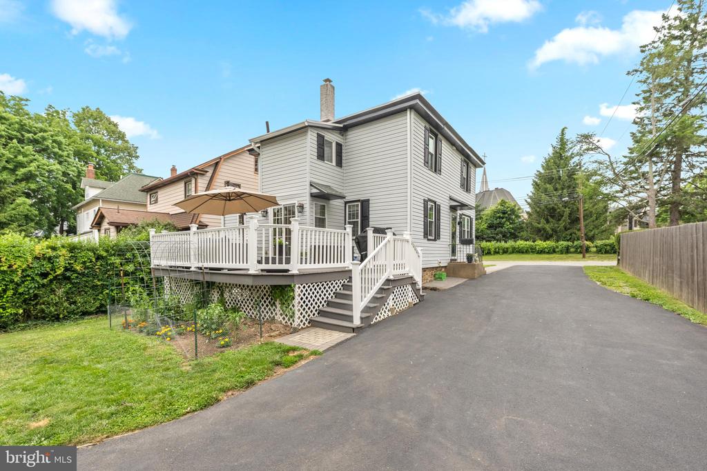 56 PAOLI PIKE