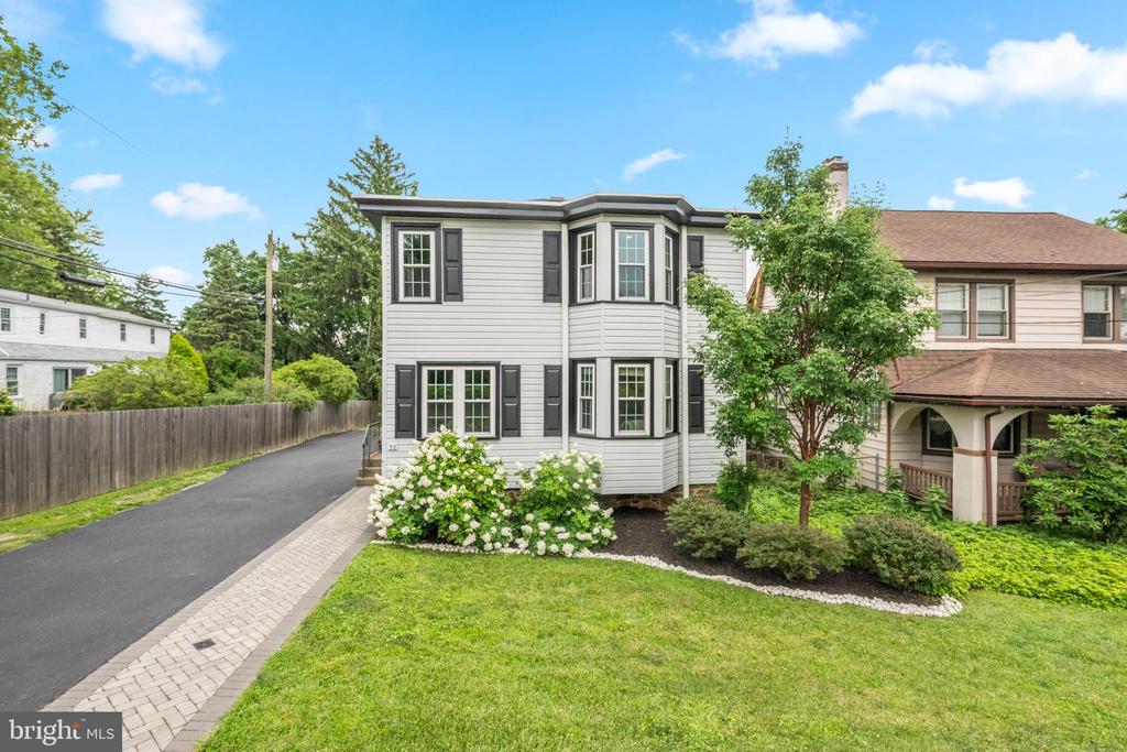 56 PAOLI PIKE
