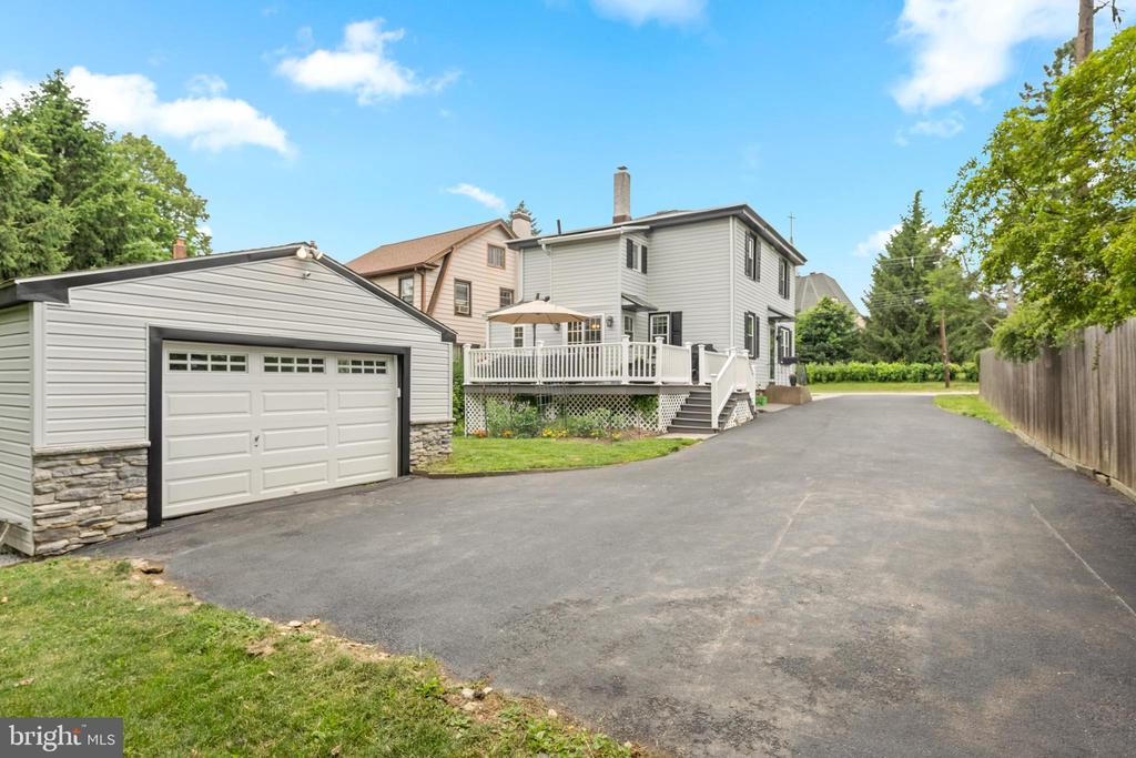 56 PAOLI PIKE
