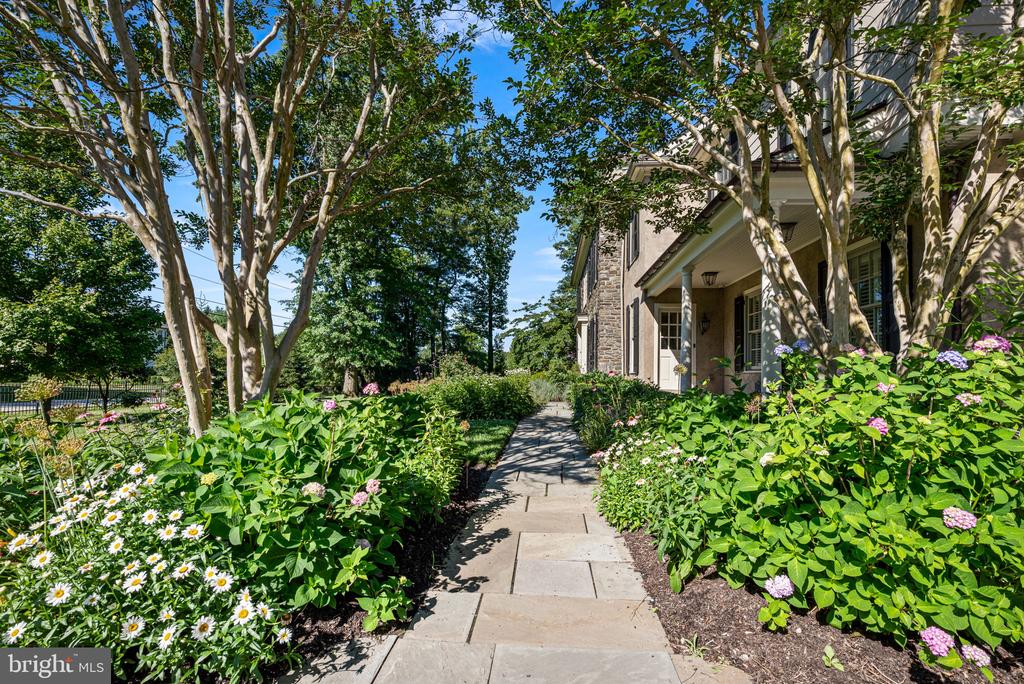 205 EXETER ROAD