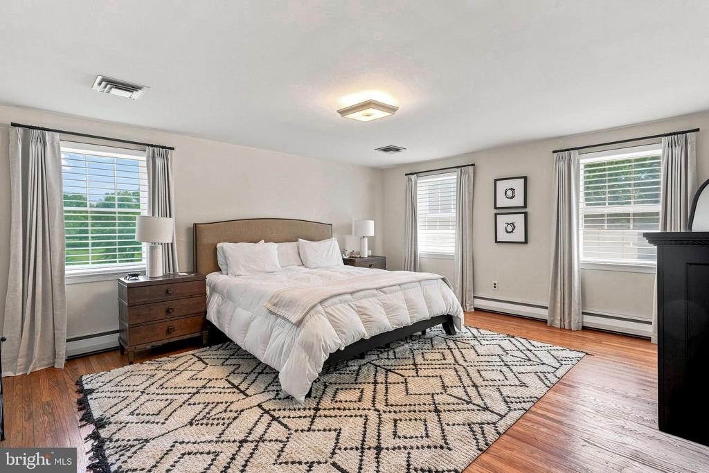 416-420 DUTTON MILL ROAD