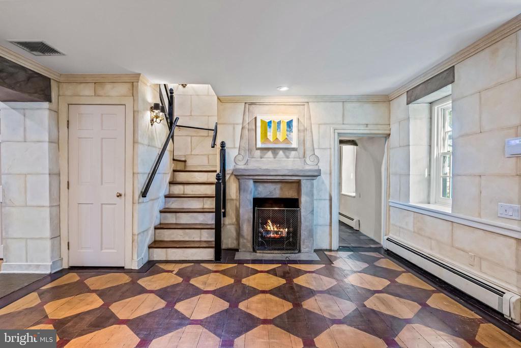 416-420 DUTTON MILL ROAD