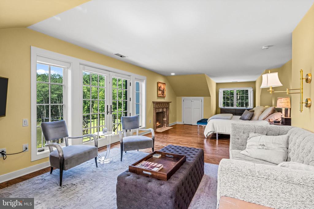 418-420 DUTTON MILL ROAD