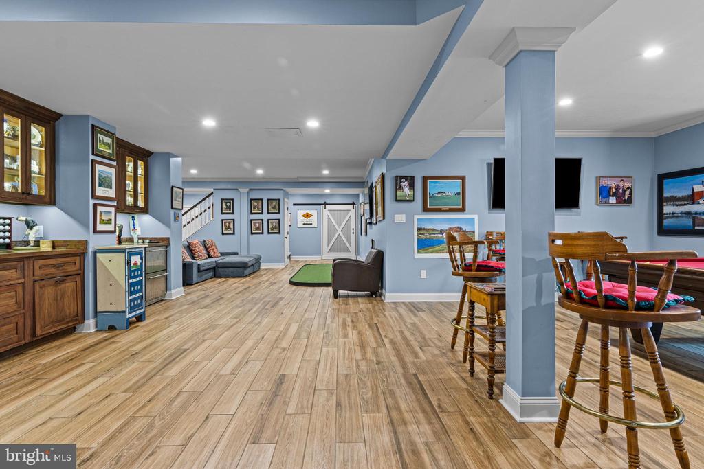 225 SUGARTOWN ROAD