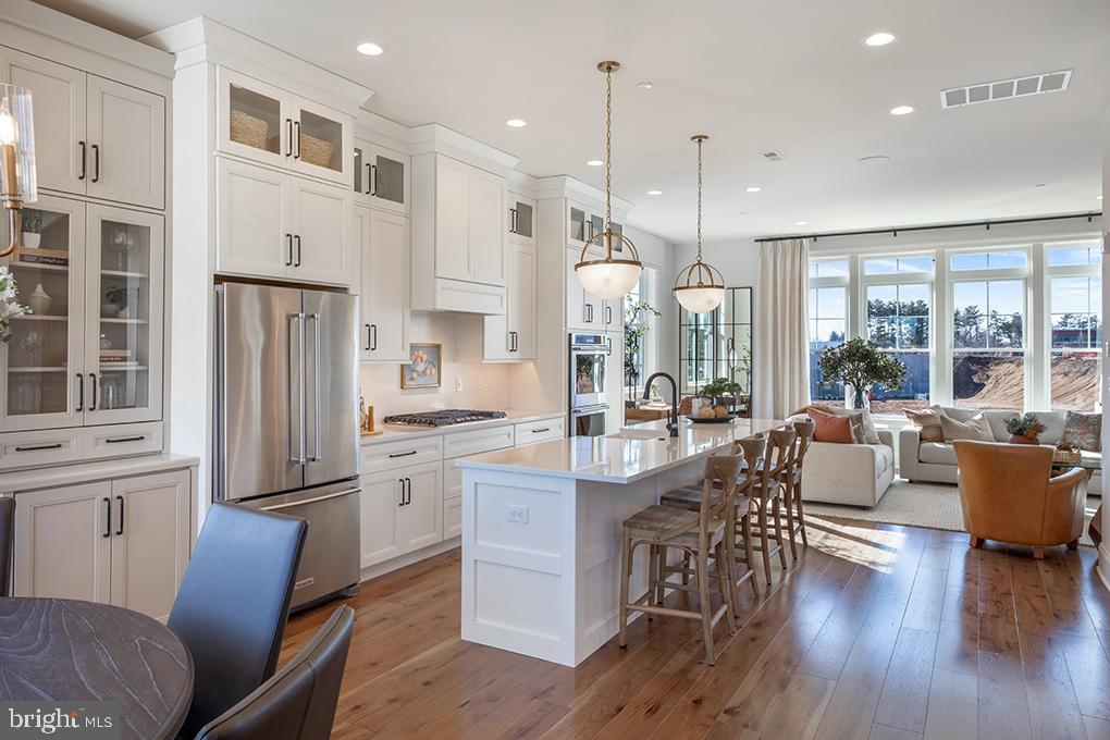 352 PADDOCK CIRCLE Unit: 24C