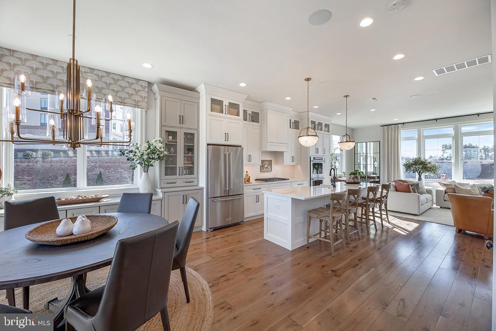 352 PADDOCK CIRCLE Unit: 24C