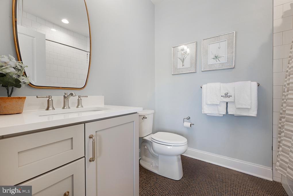 352 PADDOCK CIRCLE Unit: 24C