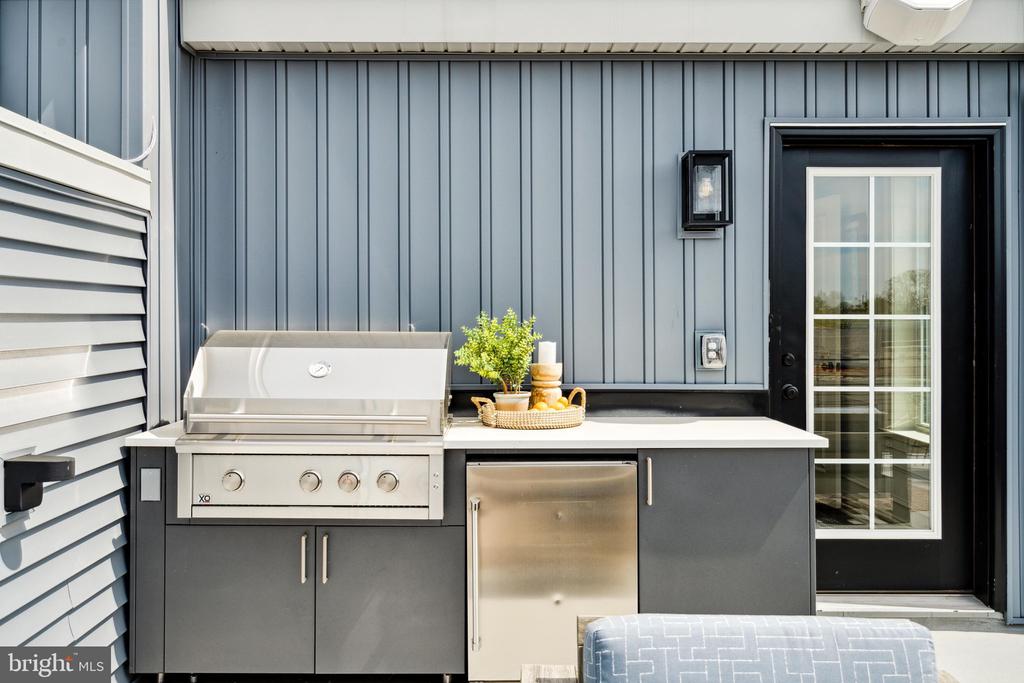 352 PADDOCK CIRCLE Unit: 24C