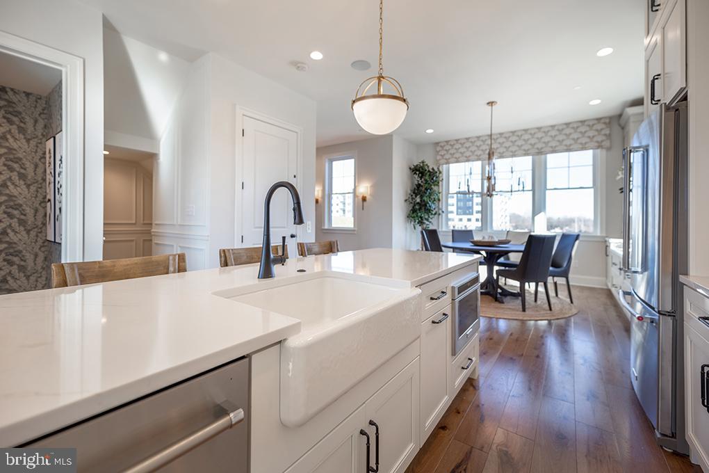 352 PADDOCK CIRCLE Unit: 24C