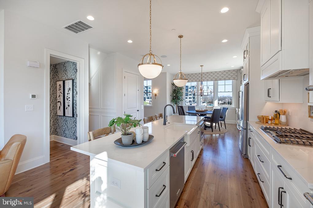 352 PADDOCK CIRCLE Unit: 24C