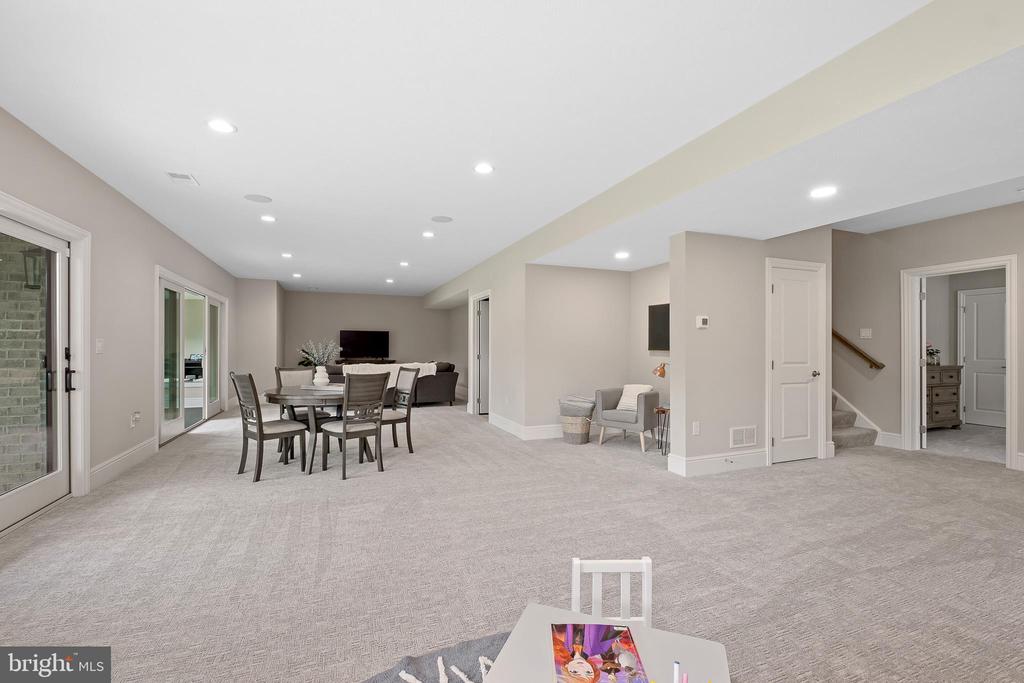 121 BELLA DRIVE Unit: 1BD
