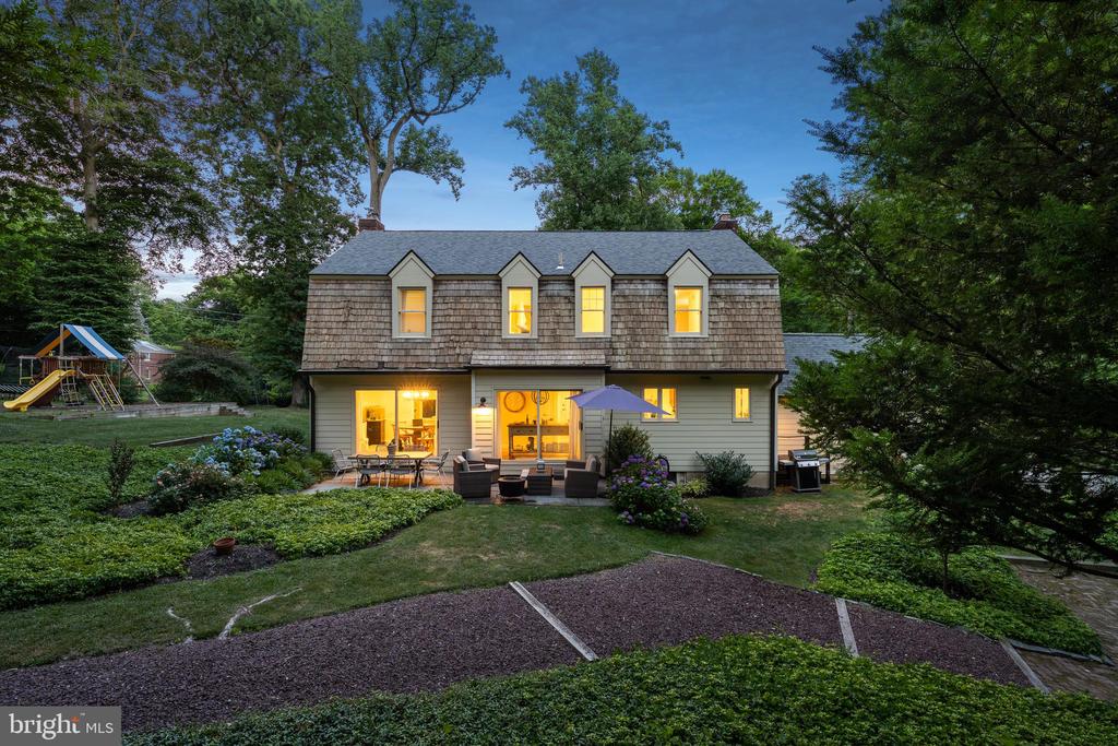 282 S ROBERTS ROAD
