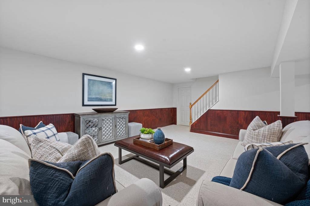 168 WOODED LANE