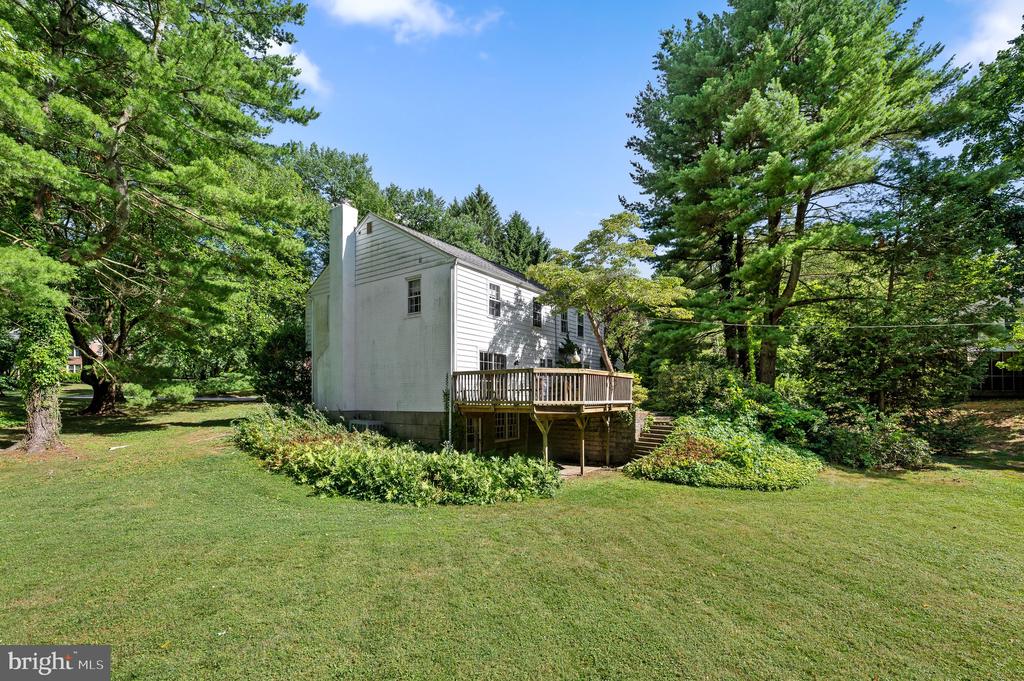 168 WOODED LANE