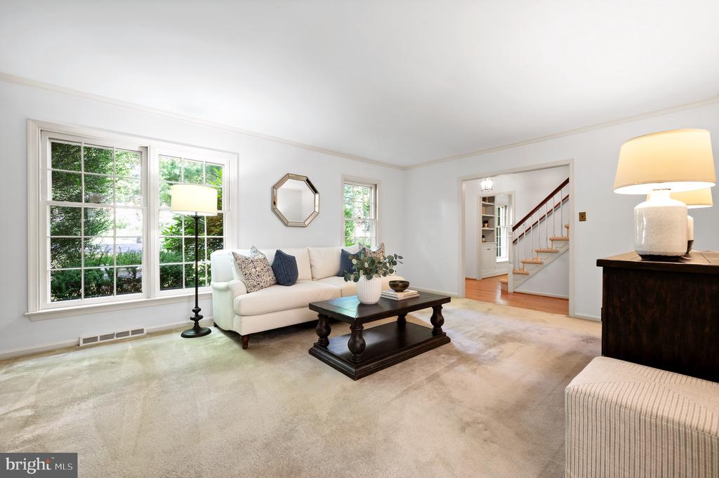 168 WOODED LANE