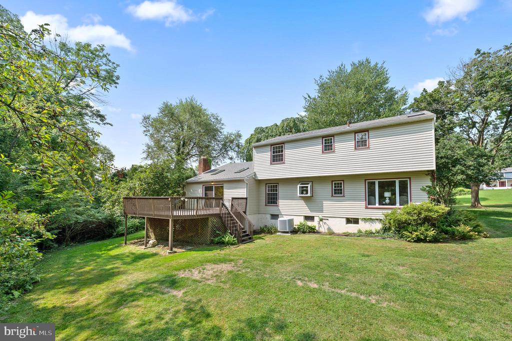 3654 WAYNESFIELD DRIVE