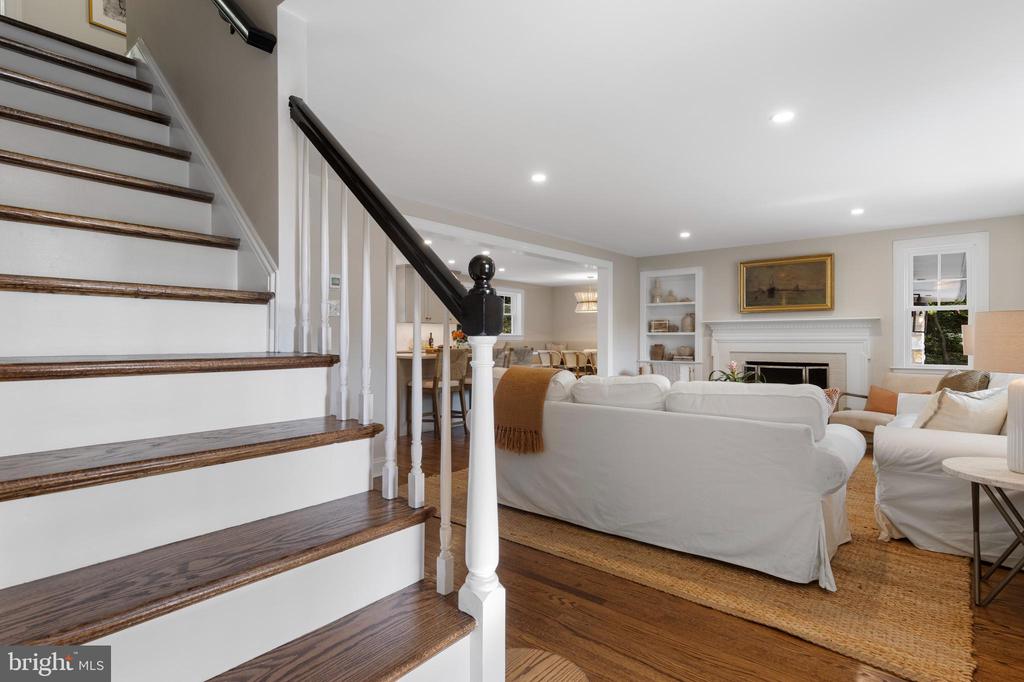 807 EAGLE ROAD