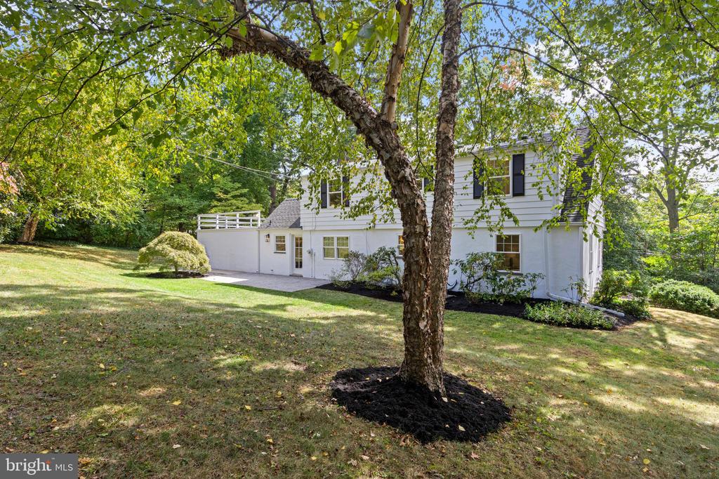 807 EAGLE ROAD
