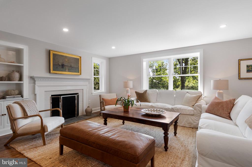 807 EAGLE ROAD