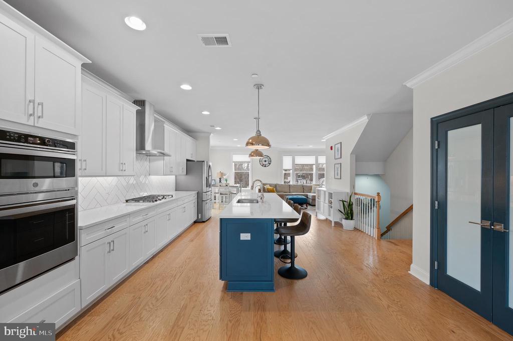 228 CHARLES ELLIS DRIVE