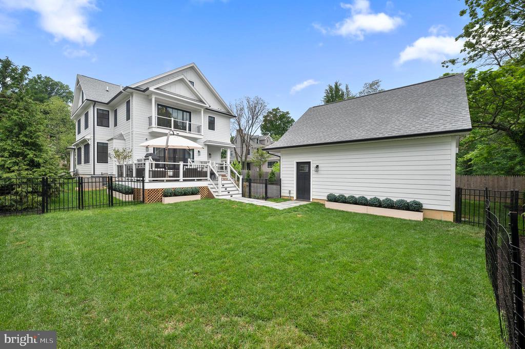 108 CAMBRIA CT