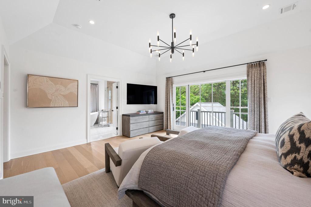 108 CAMBRIA CT