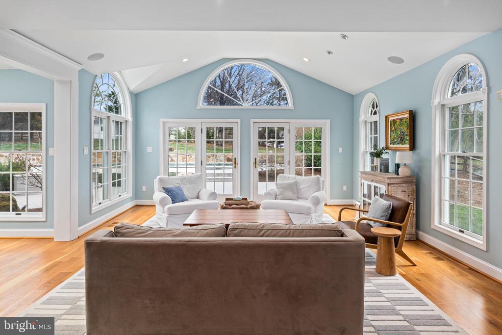 72 SUGAR MAPLE DRIVE