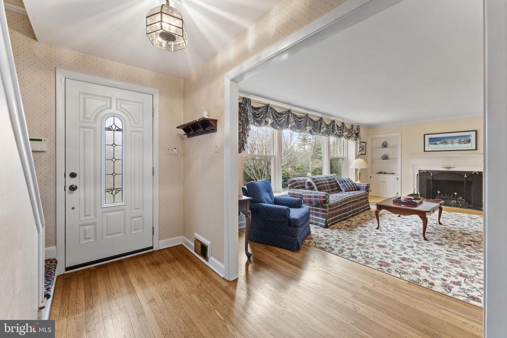 444 LOUELLA AVENUE