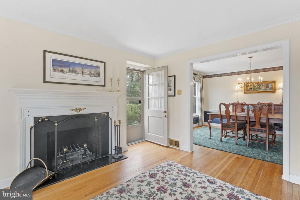 444 LOUELLA AVENUE