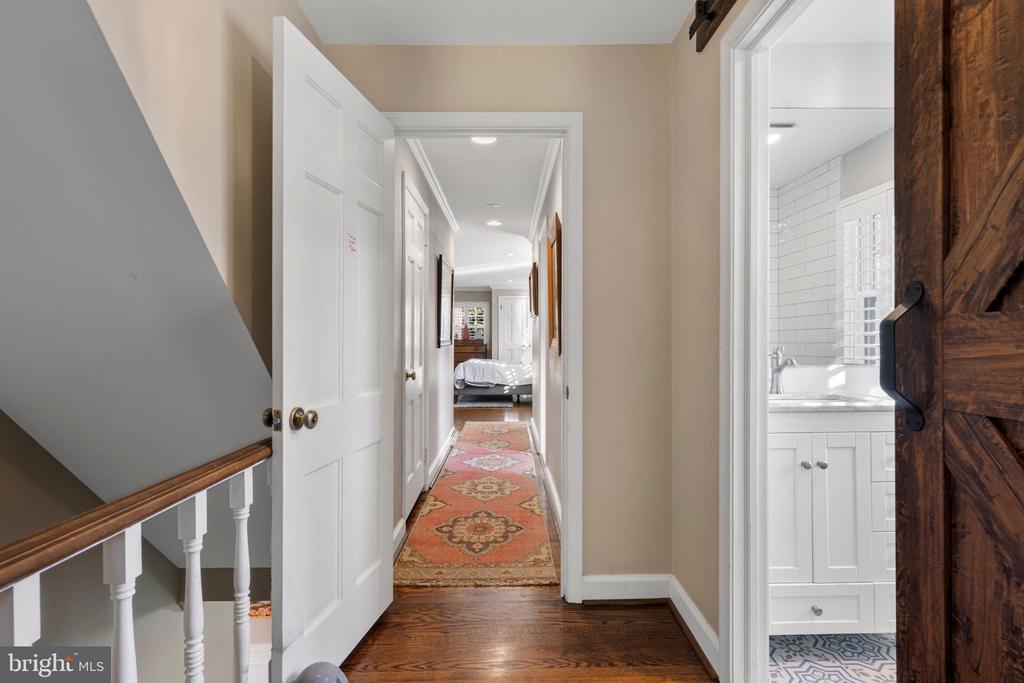 107 ASHWOOD ROAD